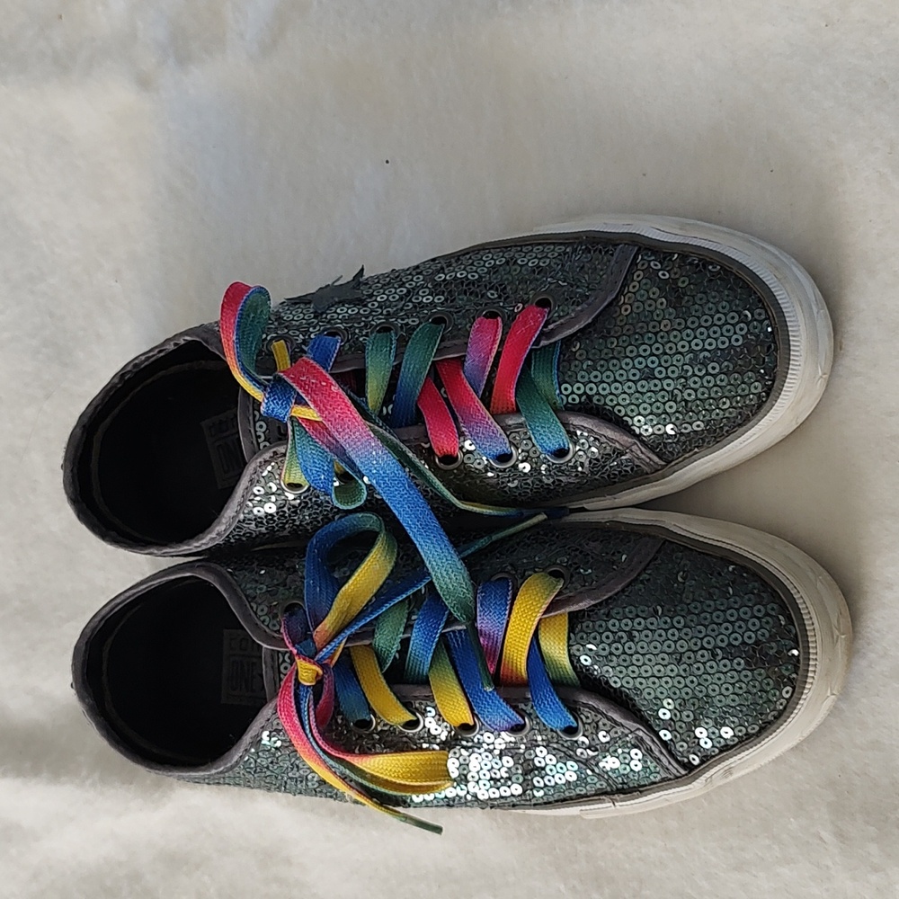 Converse One Star sequin sparkly low top tennis shoe skater shoe
